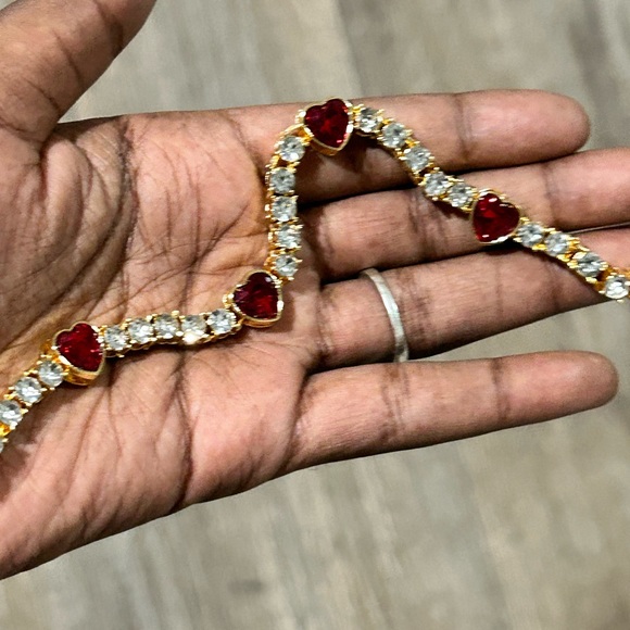 Gold and Red Heart Bracelet - Picture 4 of 8